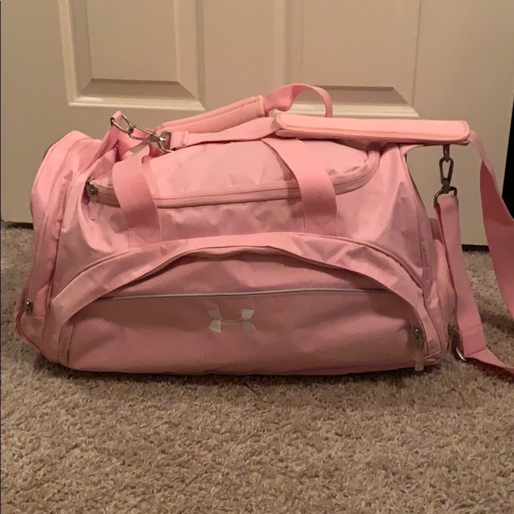 UNDER ARMOUR medium duffel